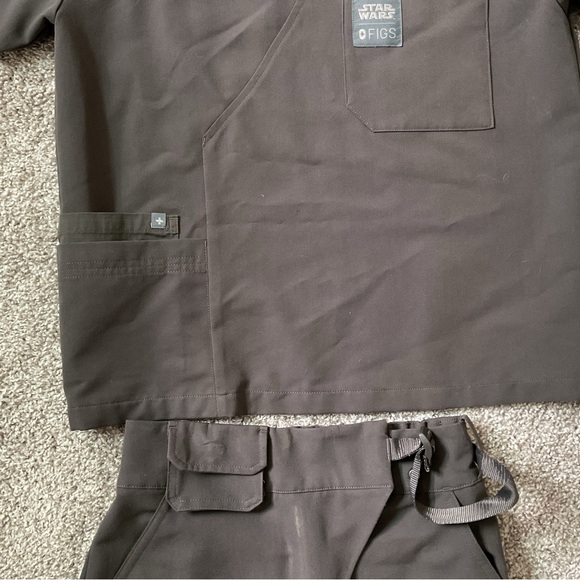 FIGS Star Wars Medical Scrubs Set Top and Bottom Size XXS - Picture 5 of 15